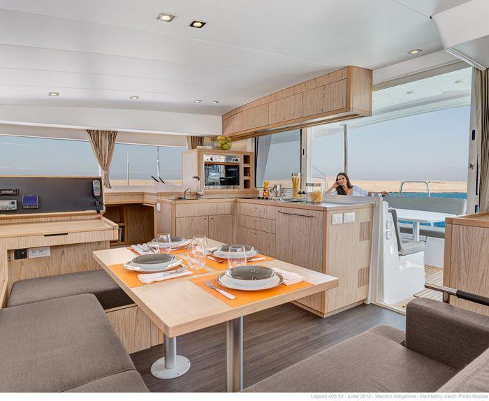 Poe Reva | Lagoon 400 S2 photo 33