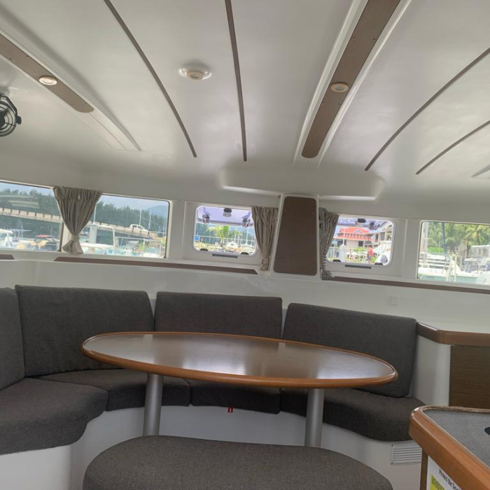 Pampero | Lagoon 380 photo 16