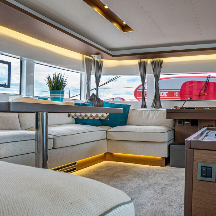 PRINCESS KISS | Lagoon 50 photo 20