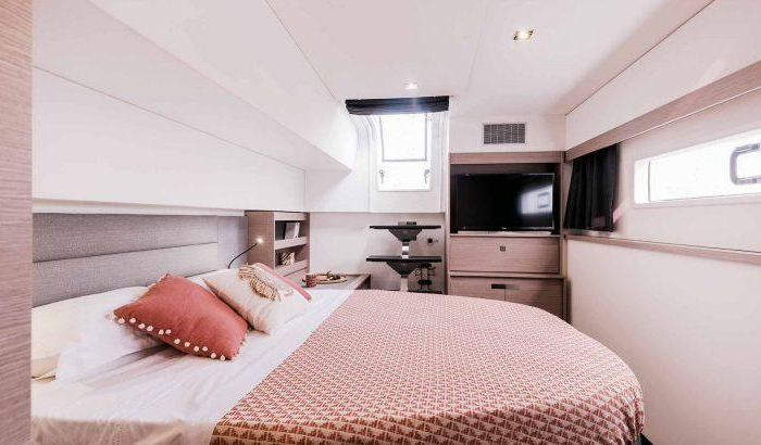 Tiki | Fountaine Pajot Aura 51 SMART ELECTRIC photo 10