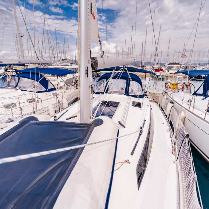 Flinx | Bavaria Cruiser 37 photo 5