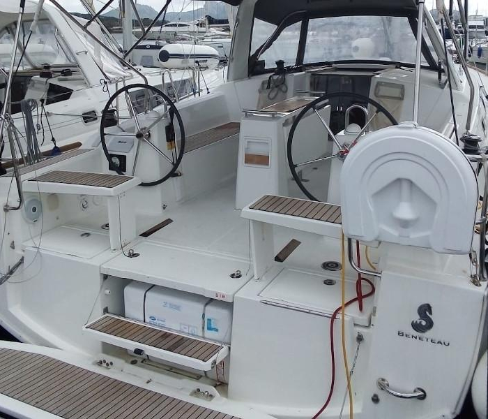 Dani | Oceanis 38.1 photo 7