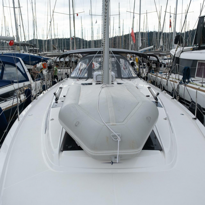 Arke | Bavaria C46 photo 2