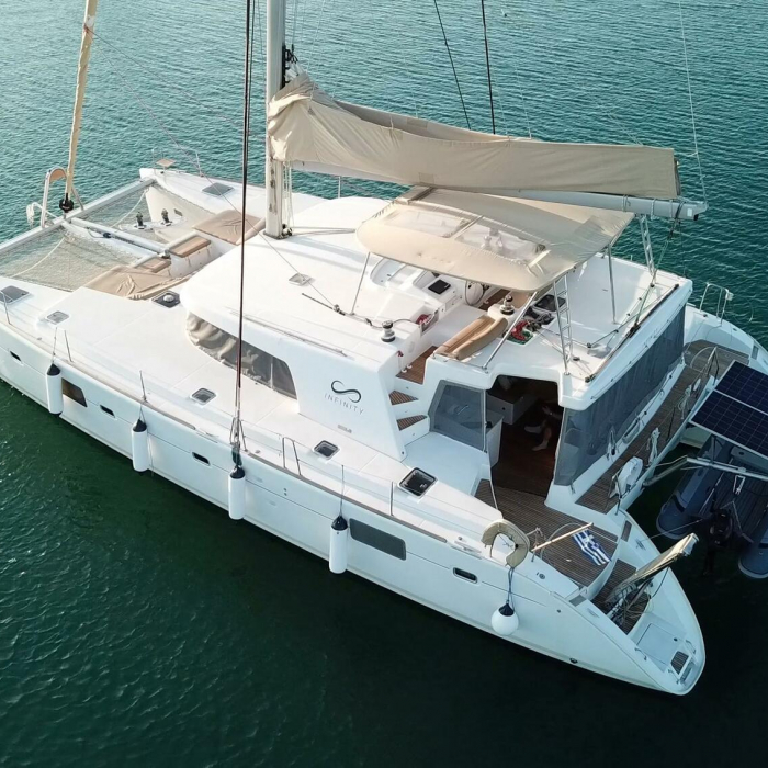 Infinity | Lagoon 500 photo 3