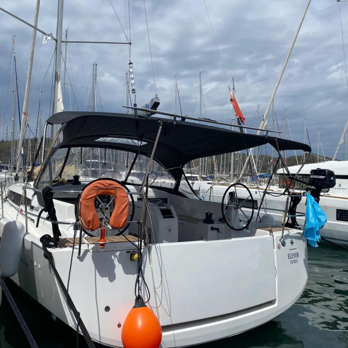 Elenor | Sun Odyssey 490 photo 4