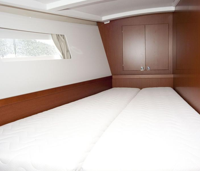 Kiki | Oceanis 45 photo 25