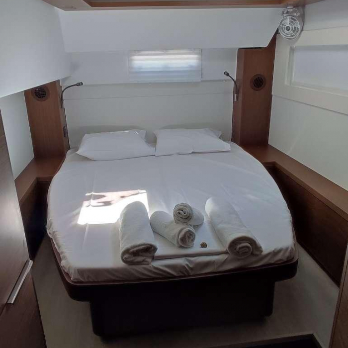 Rocky | Lagoon 46 photo 8