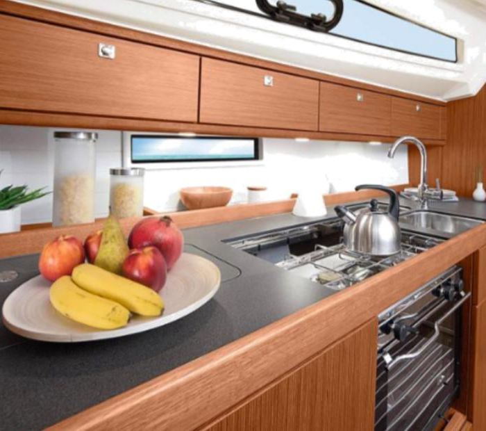 Sake | Bavaria 41 Cruiser photo 11