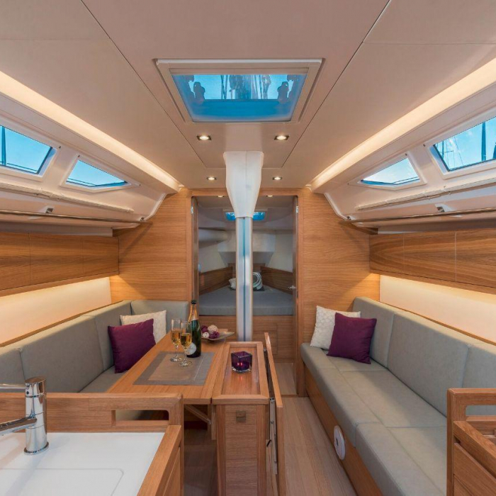 Navis Celere | Salona 380 photo 11