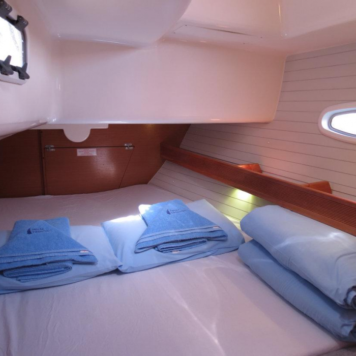 Yilki | Bavaria 43 Cruiser photo 4
