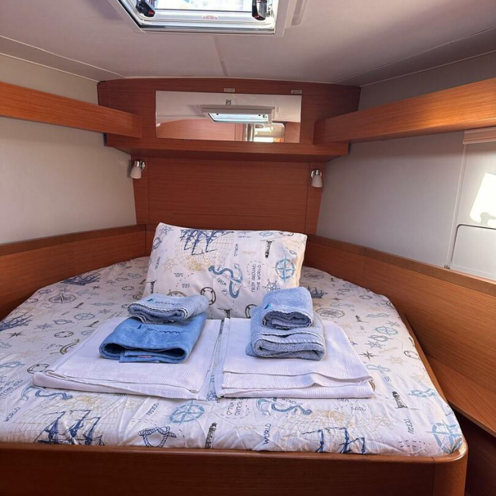 Esperanza | Dufour 430 GL photo 8