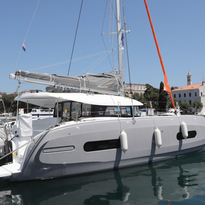 Gold Kiss | Excess 11 photo 8