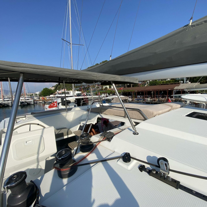 Osaya | Astrea 42 photo 5