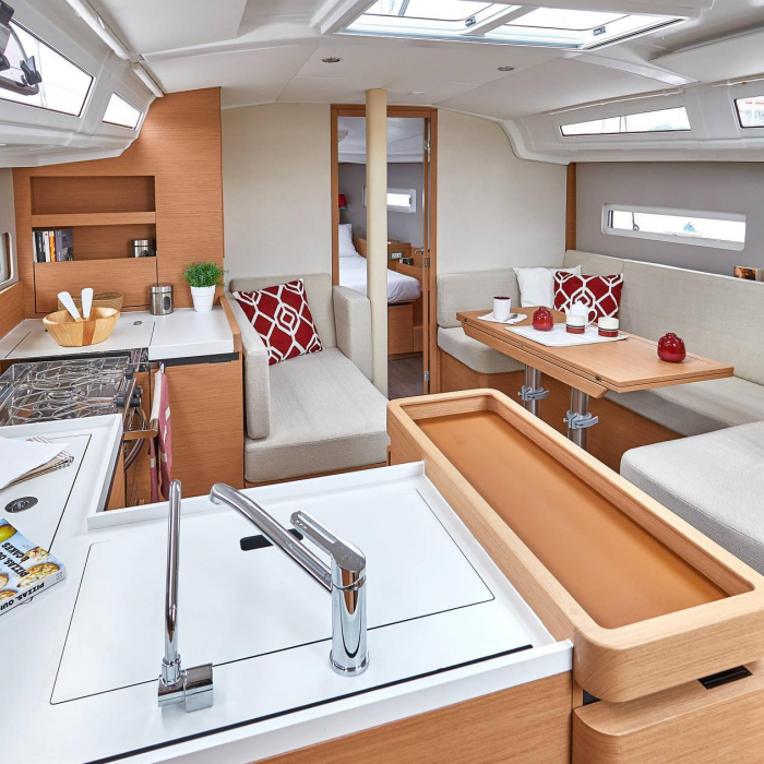 Sirius II | Sun Odyssey 410 photo 6