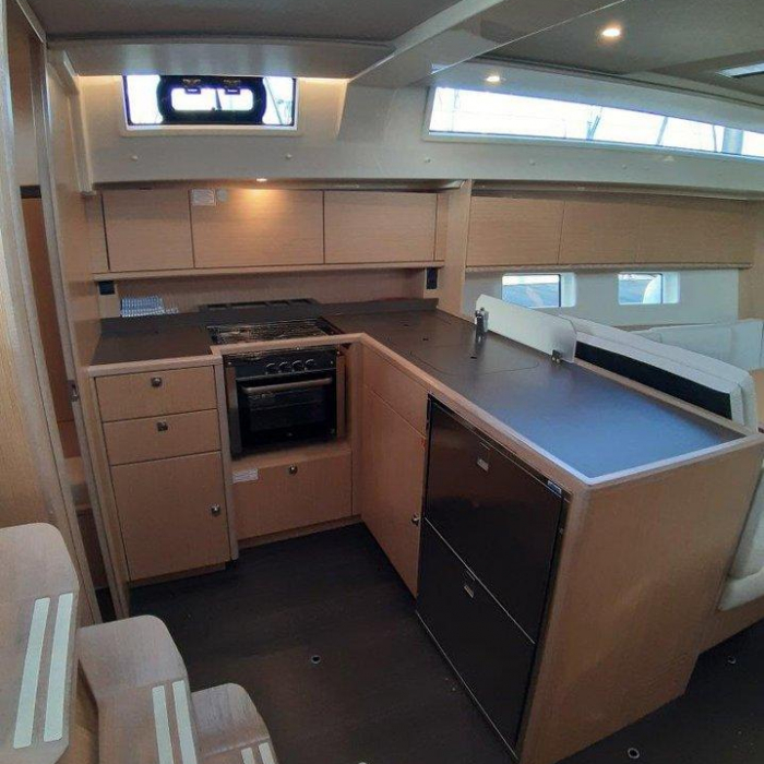 Southern Star | Bavaria C45 photo 8