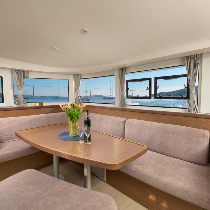 Katharina | Lagoon 42 photo 11