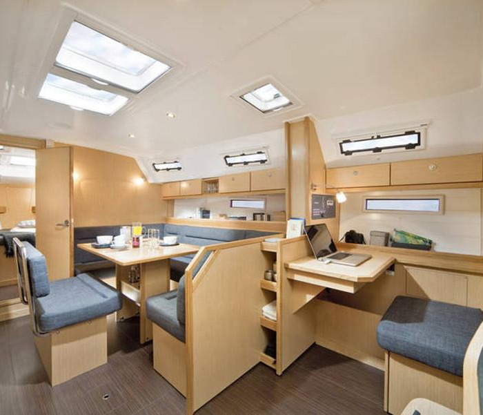 Toskana | Bavaria Cruiser 40 photo 6