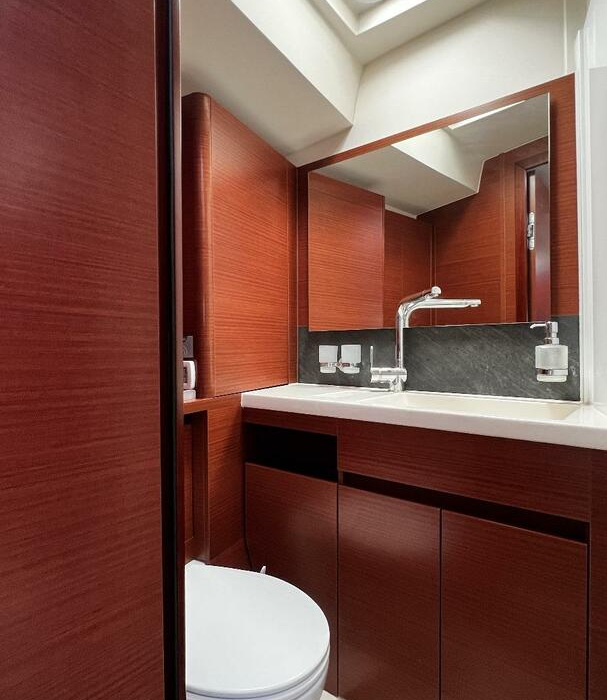 MiR | Hanse 548 photo 35