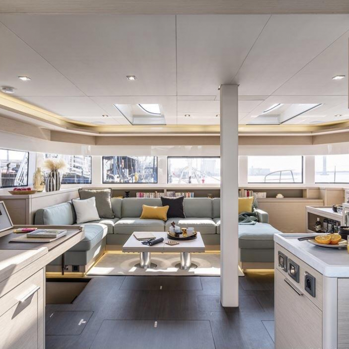 Hydrus | Lagoon 55 photo 55