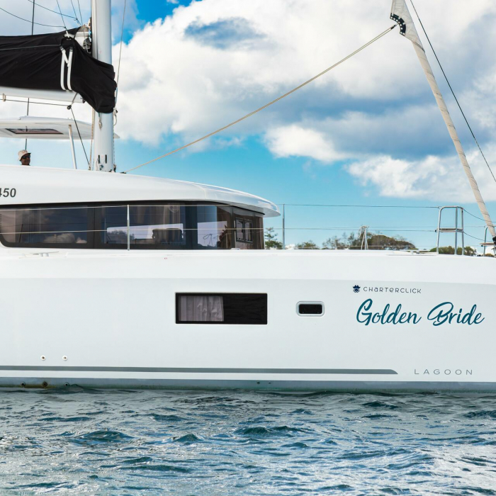 Golden Bride | Lagoon 42 photo 5