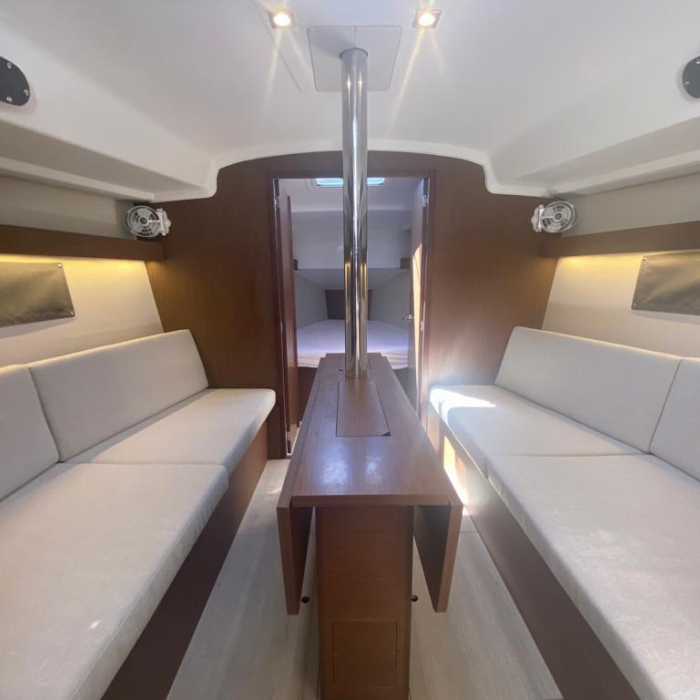 Trapani Vela Club | Oceanis 34.1 photo 14