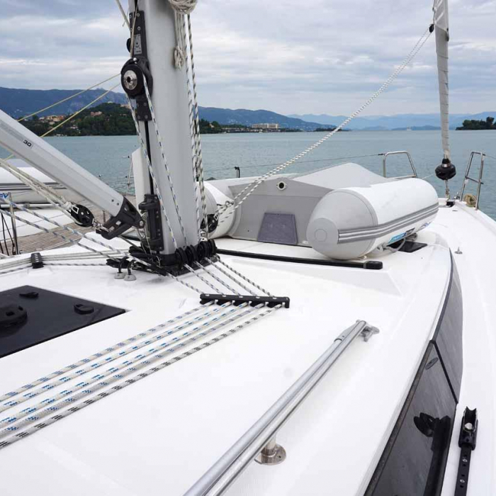 Alexis | Bavaria C42 photo 1