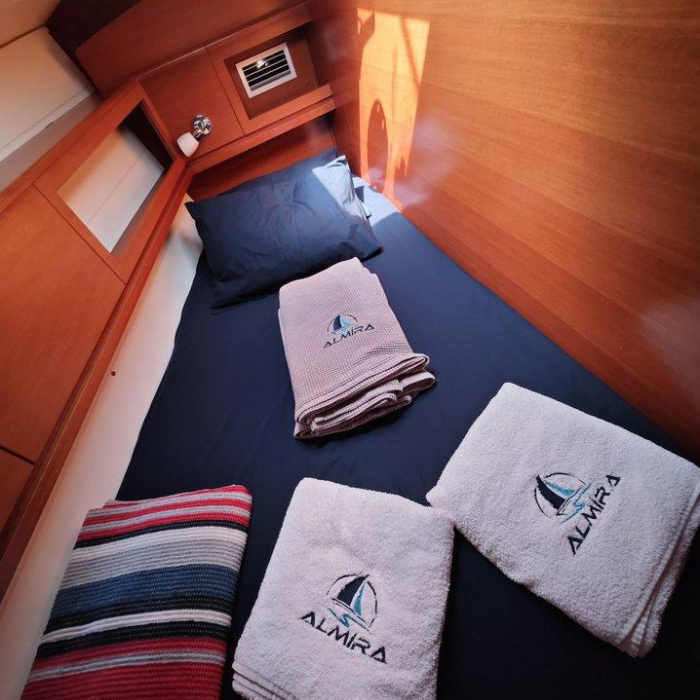 Grace | Dufour 450 GL photo 11