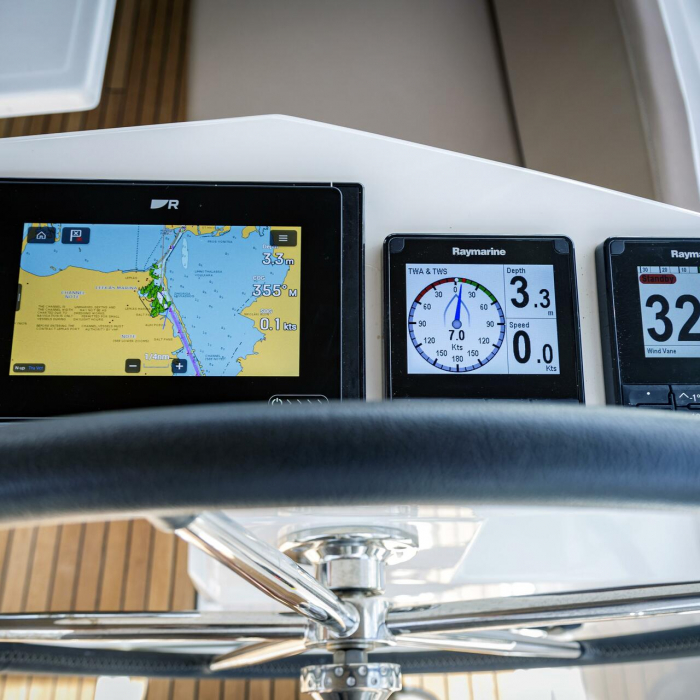 Pink Floyd | Oceanis 34.1 photo 14