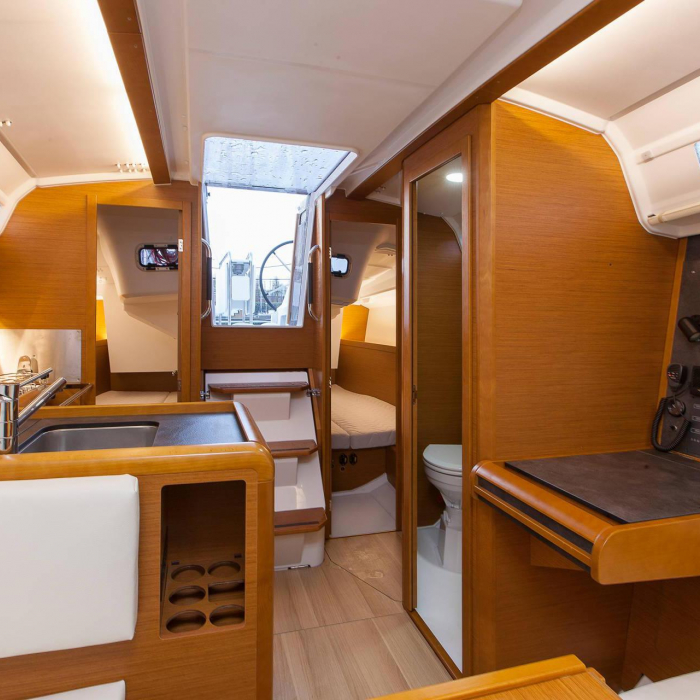 Novara | Sun Odyssey 349 photo 4