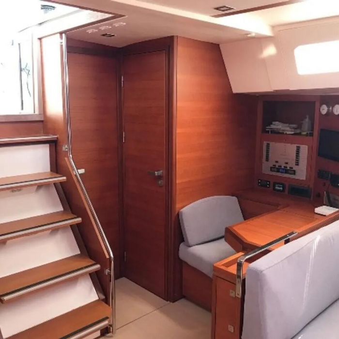 Solid White | More 55 photo 14