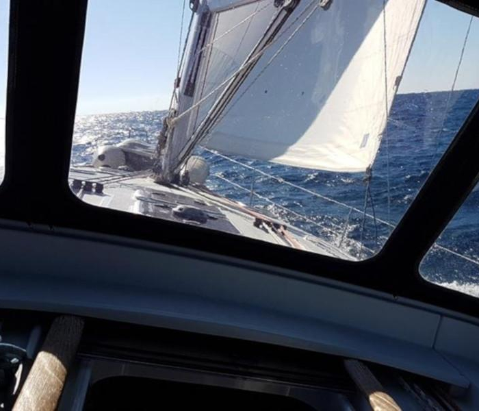 Flying Colours | Oceanis 50 Family photo 2