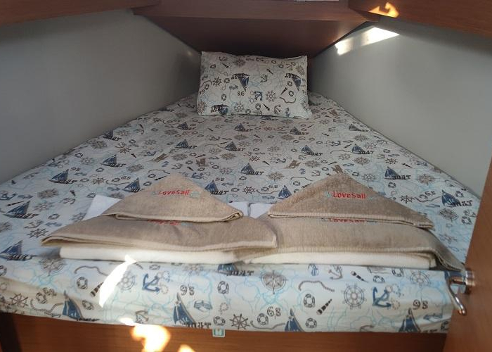 Gracia | Dufour 360 photo 17