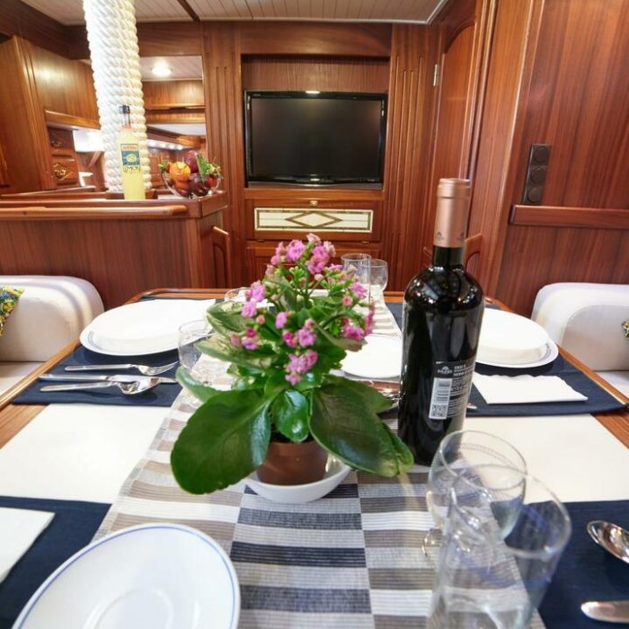 Oasis | Goletta 20 photo 17