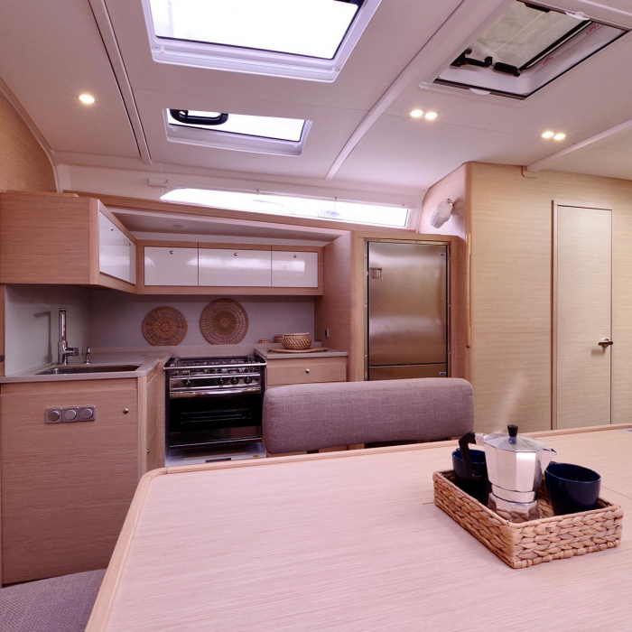 Clelia - Water maker, Solar Panel | Dufour 470 photo 6