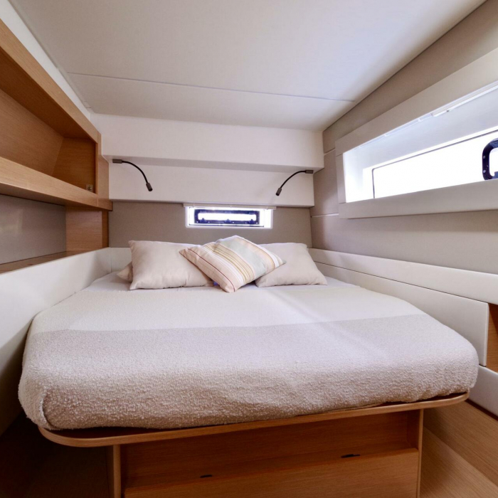 Fiammetta - A/C, Generator, Water maker | Nautitech 46 Fly photo 18