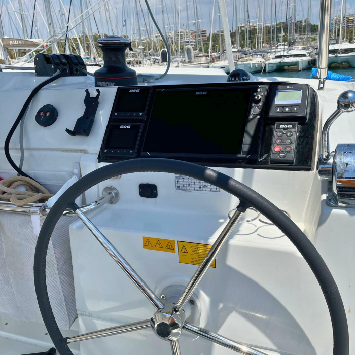 Drifter | Lagoon 40 photo 7