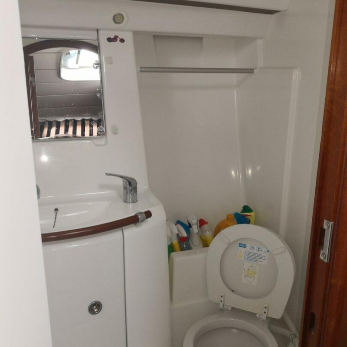 Andromeda | Beneteau 393 photo 15