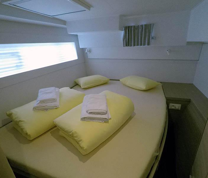 DUPLO II | Lagoon 40 photo 9