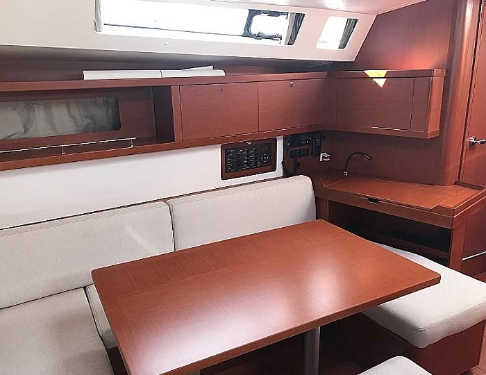 Atlantica | Oceanis 45 photo 9