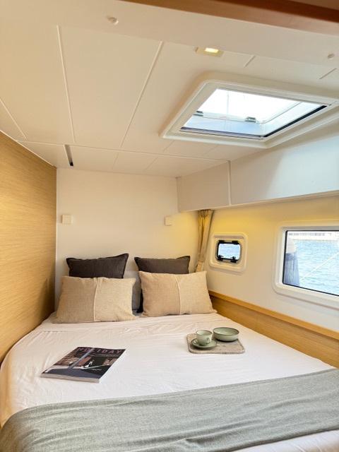 Mares | Lagoon 42 photo 10