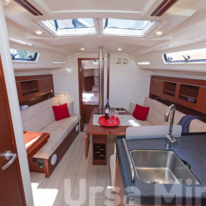 Ursa Minor | Hanse 345 photo 1