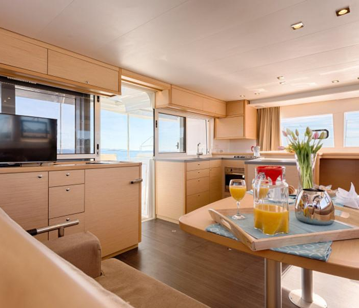 Metra | Lagoon 450 F Luxury photo 5