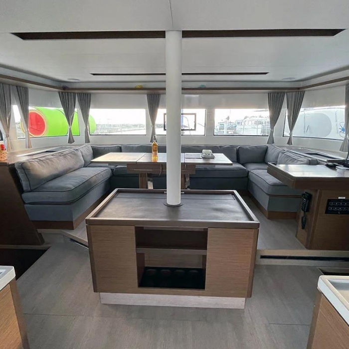 Merev | Lagoon 50 photo 10