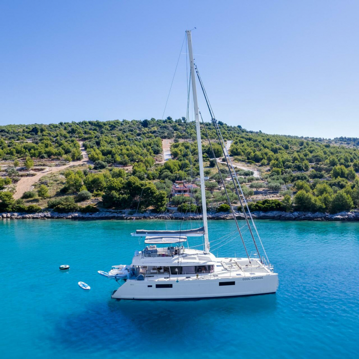 Cool Change | Lagoon 560 photo 9