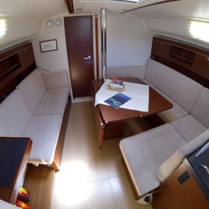 Ariel | Hanse 385 photo 18