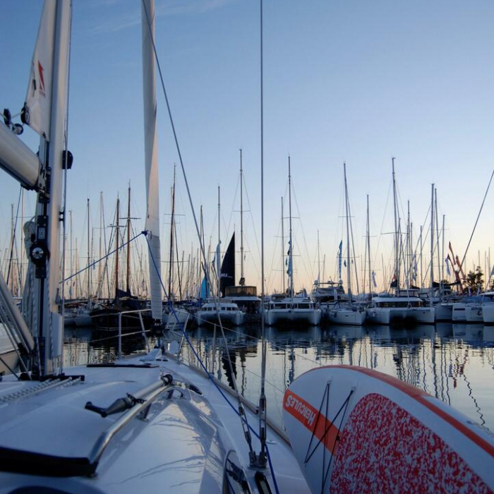 Betelgeuse (Electric Heads, Inverter) | Elan Impression 45 photo 1