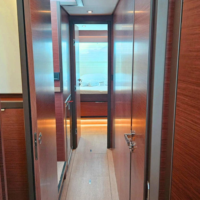 Alchera | Lagoon 50 photo 3