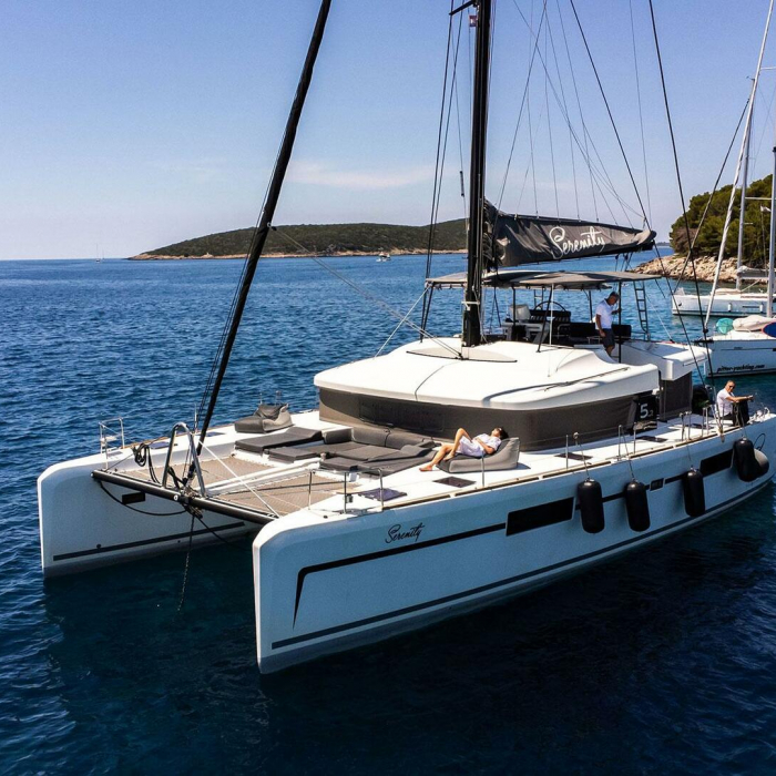 SERENITY I | Lagoon 52 photo 11