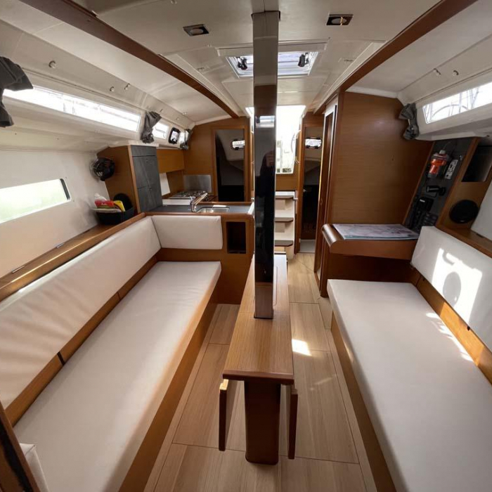 Castor | Sun Odyssey 349 photo 9