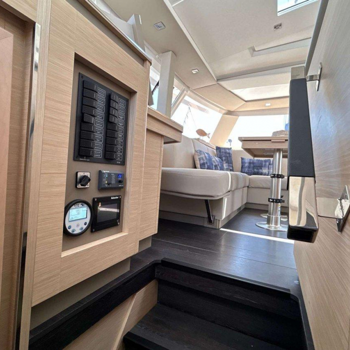 Deutz | Fountaine Pajot Astrea 42 photo 11